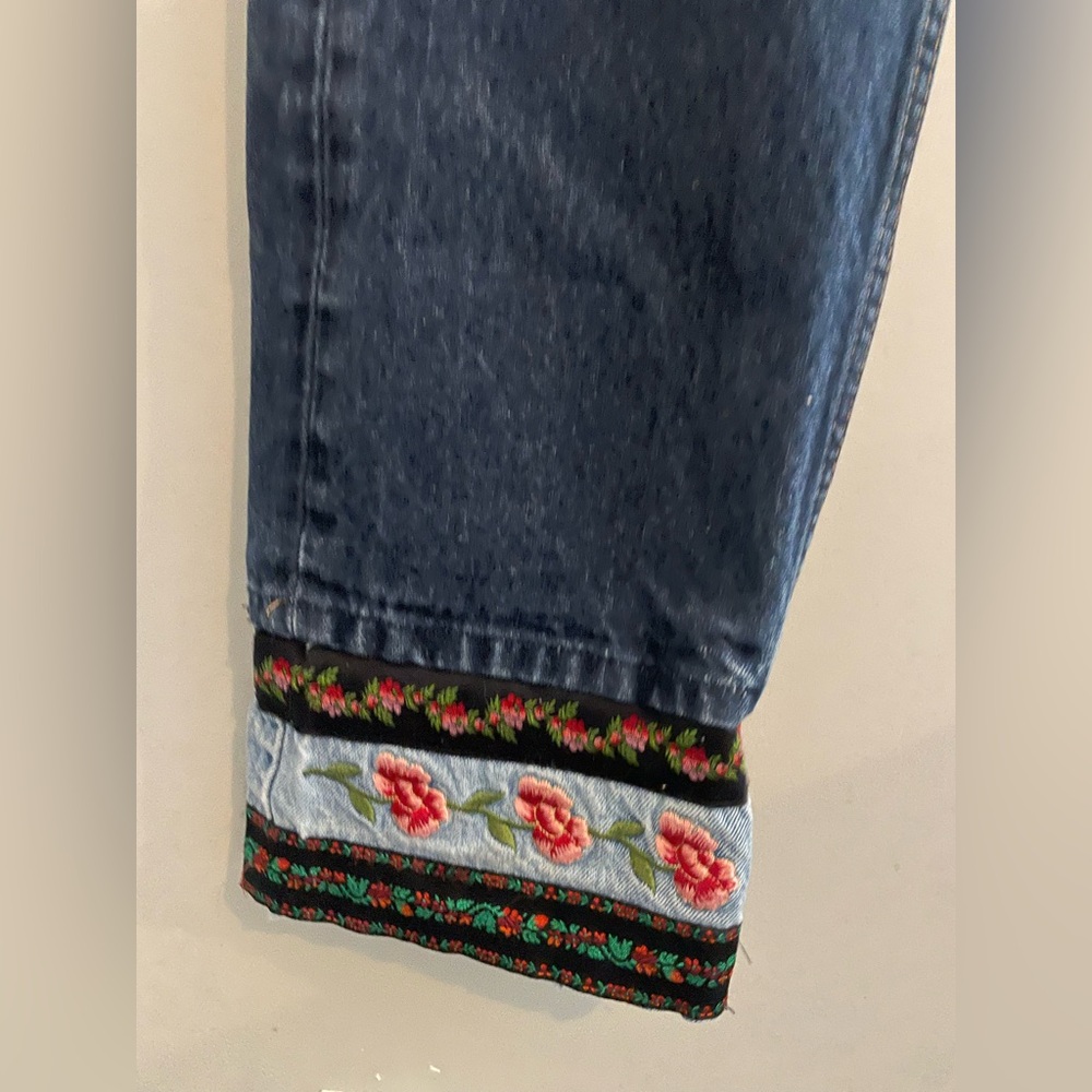 Levi’s Upcycled Dark Wash Jeans with Added Embroidered Hem - Picture 3 of 7
